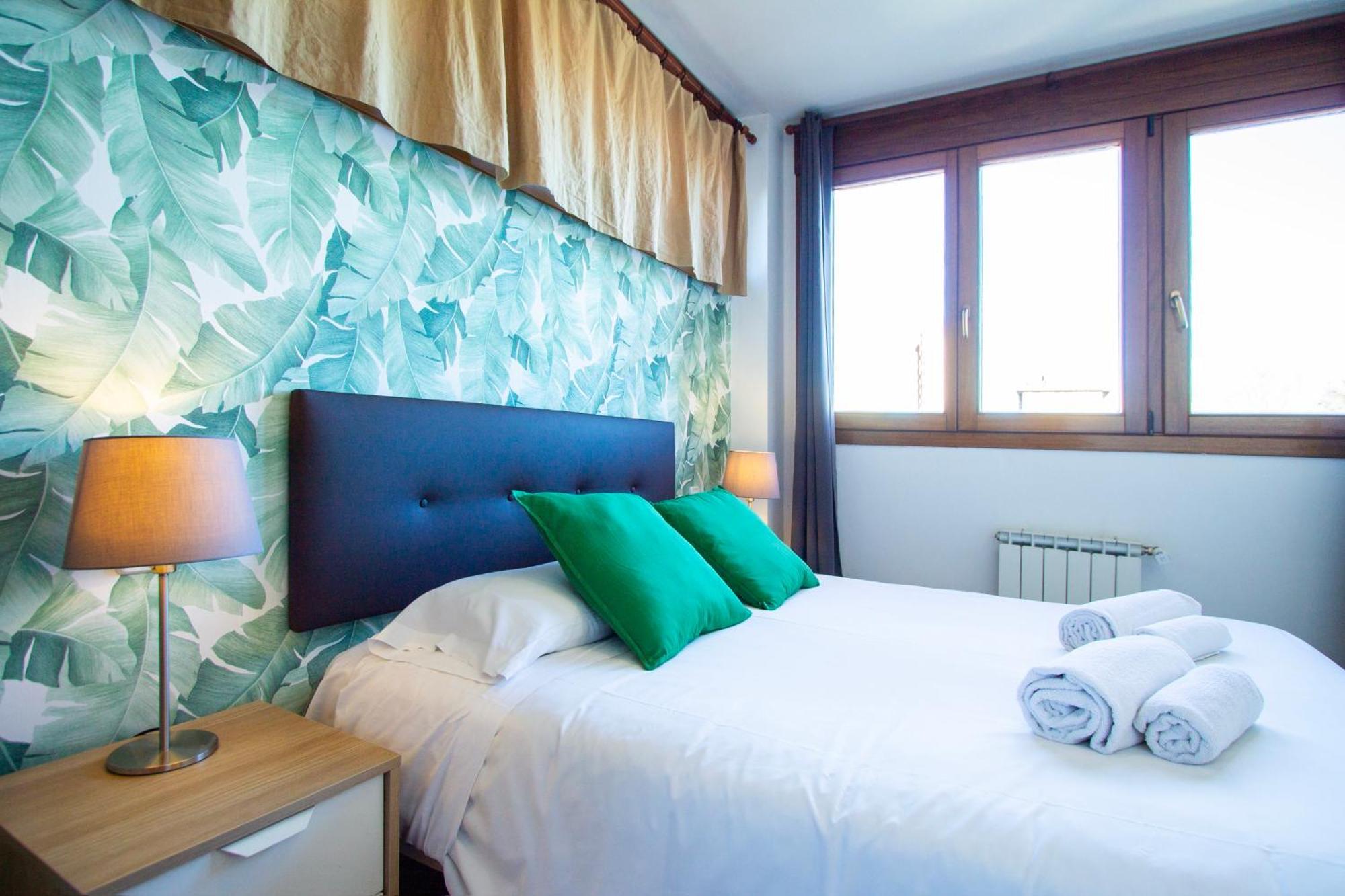 Apartamentos Villablino Arturo Soria Madrid Esterno foto